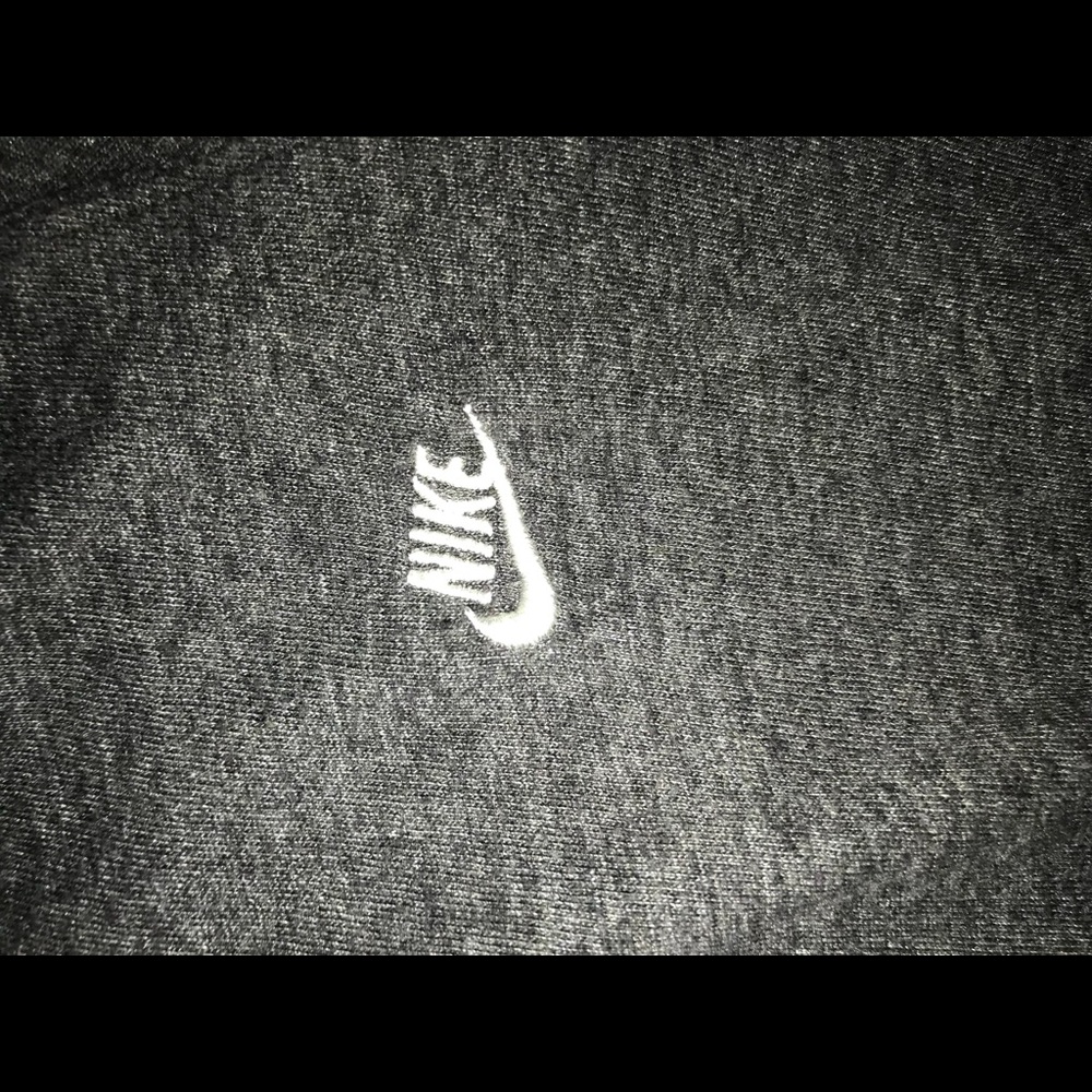 Nike Jacket - Picture 2 of 4